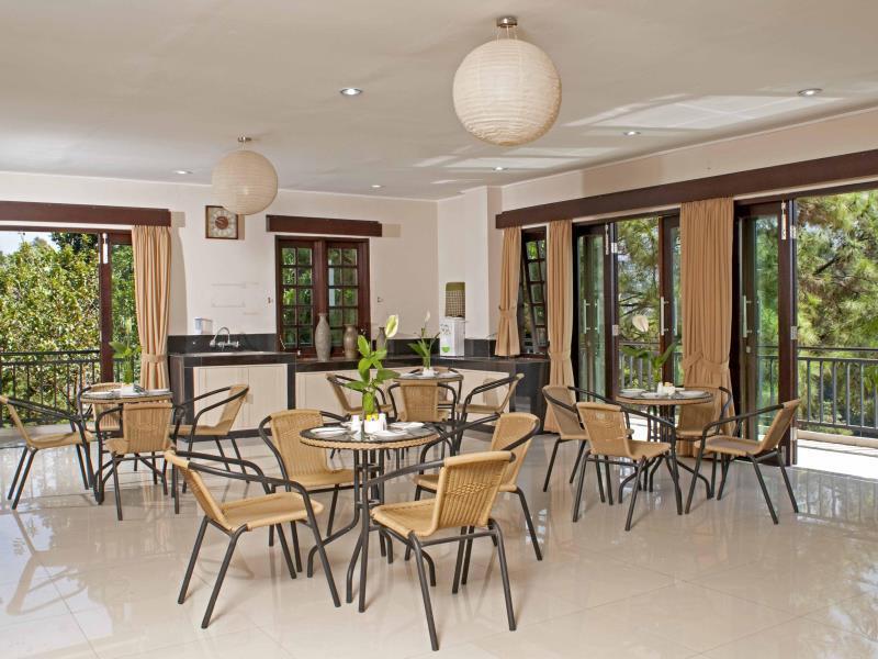 Oyo 167 Dago'S Hill Hotel Bandung Buitenkant foto