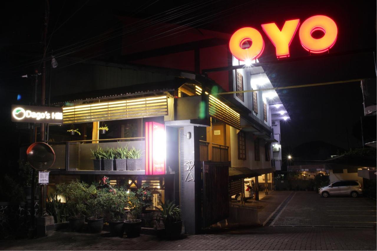 Oyo 167 Dago'S Hill Hotel Bandung Buitenkant foto
