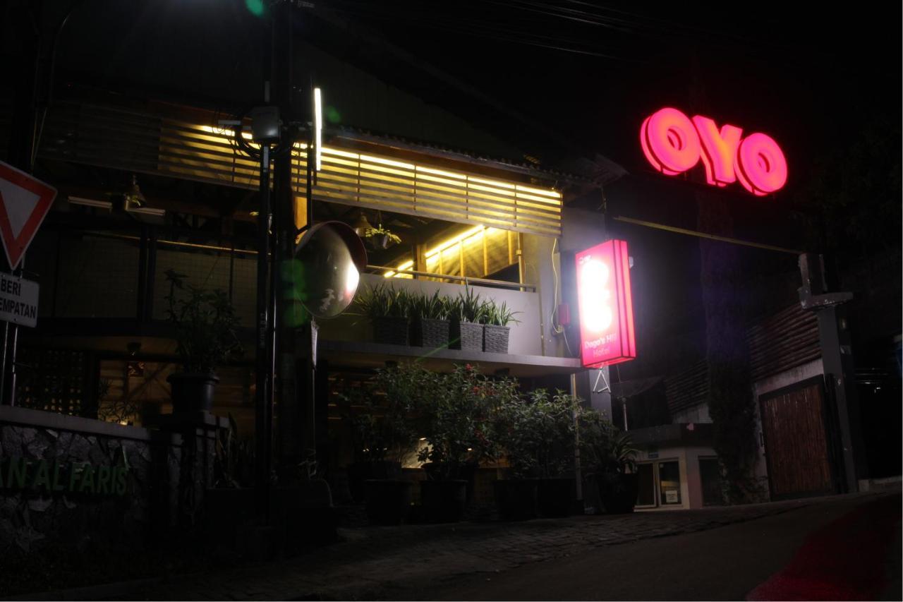 Oyo 167 Dago'S Hill Hotel Bandung Buitenkant foto