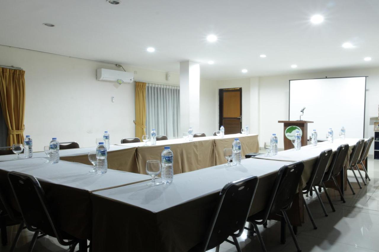 Oyo 167 Dago'S Hill Hotel Bandung Buitenkant foto