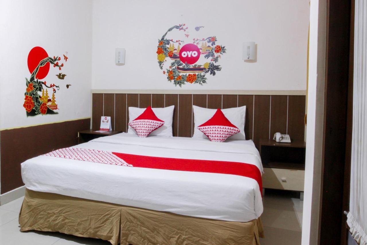 Oyo 167 Dago'S Hill Hotel Bandung Buitenkant foto