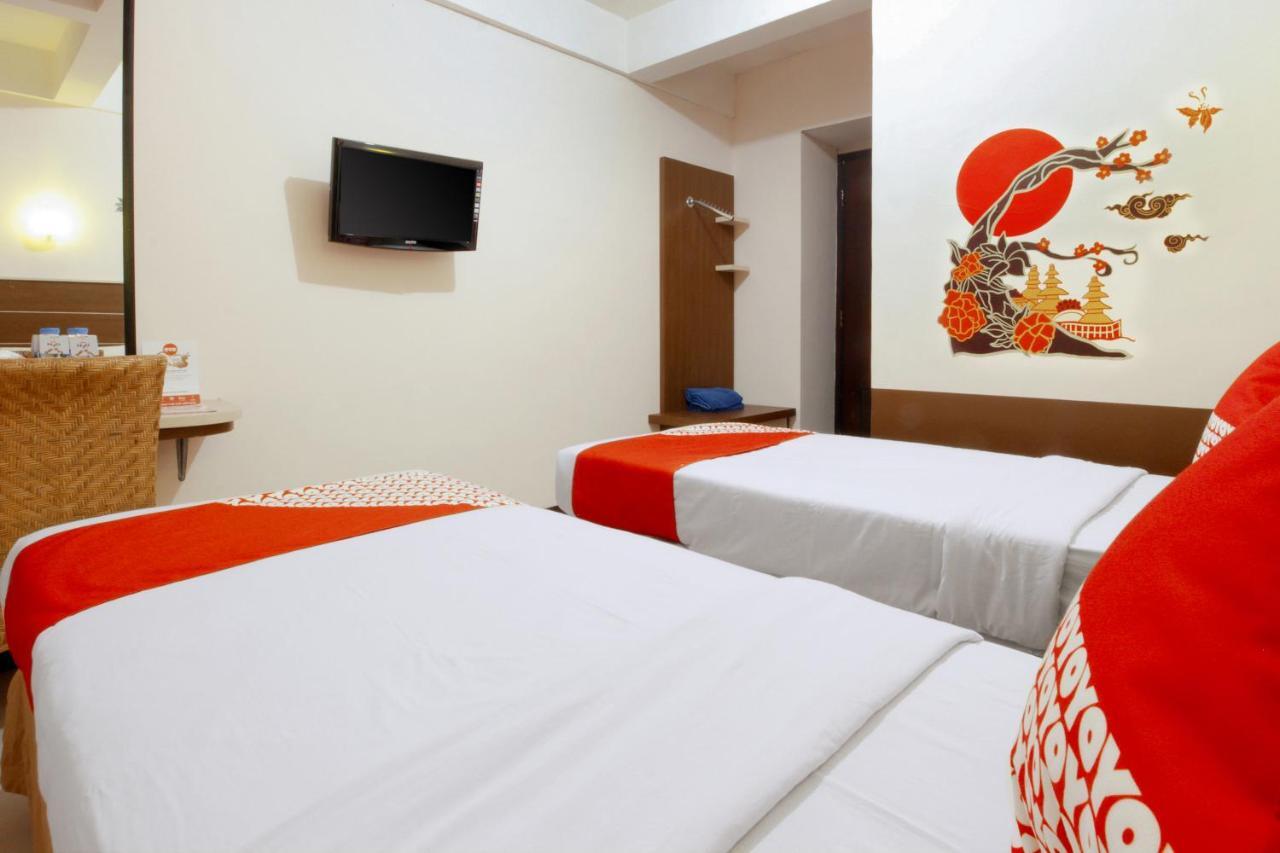 Oyo 167 Dago'S Hill Hotel Bandung Buitenkant foto