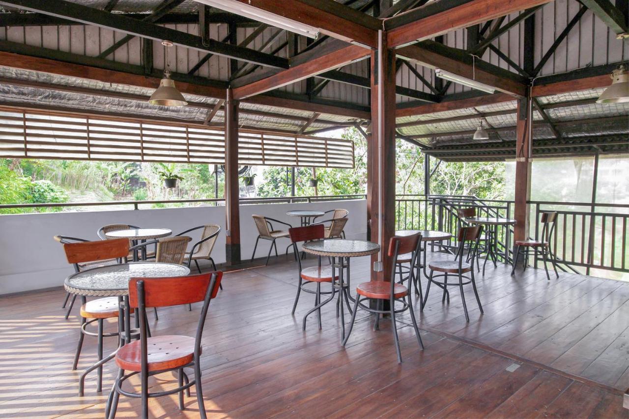Oyo 167 Dago'S Hill Hotel Bandung Buitenkant foto