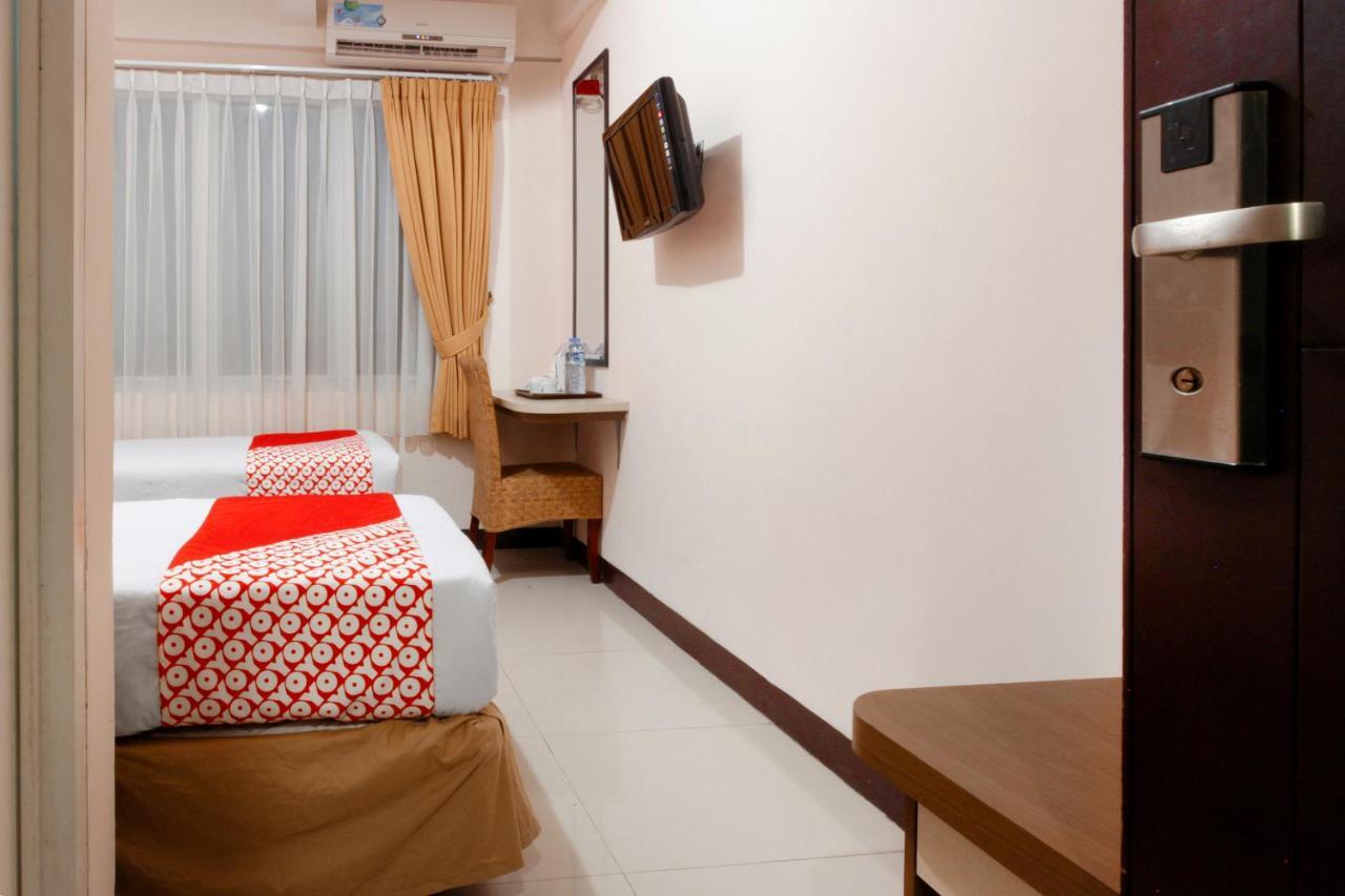 Oyo 167 Dago'S Hill Hotel Bandung Buitenkant foto