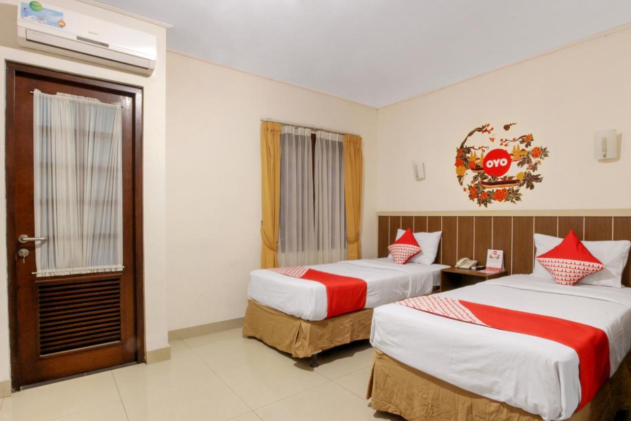 Oyo 167 Dago'S Hill Hotel Bandung Buitenkant foto