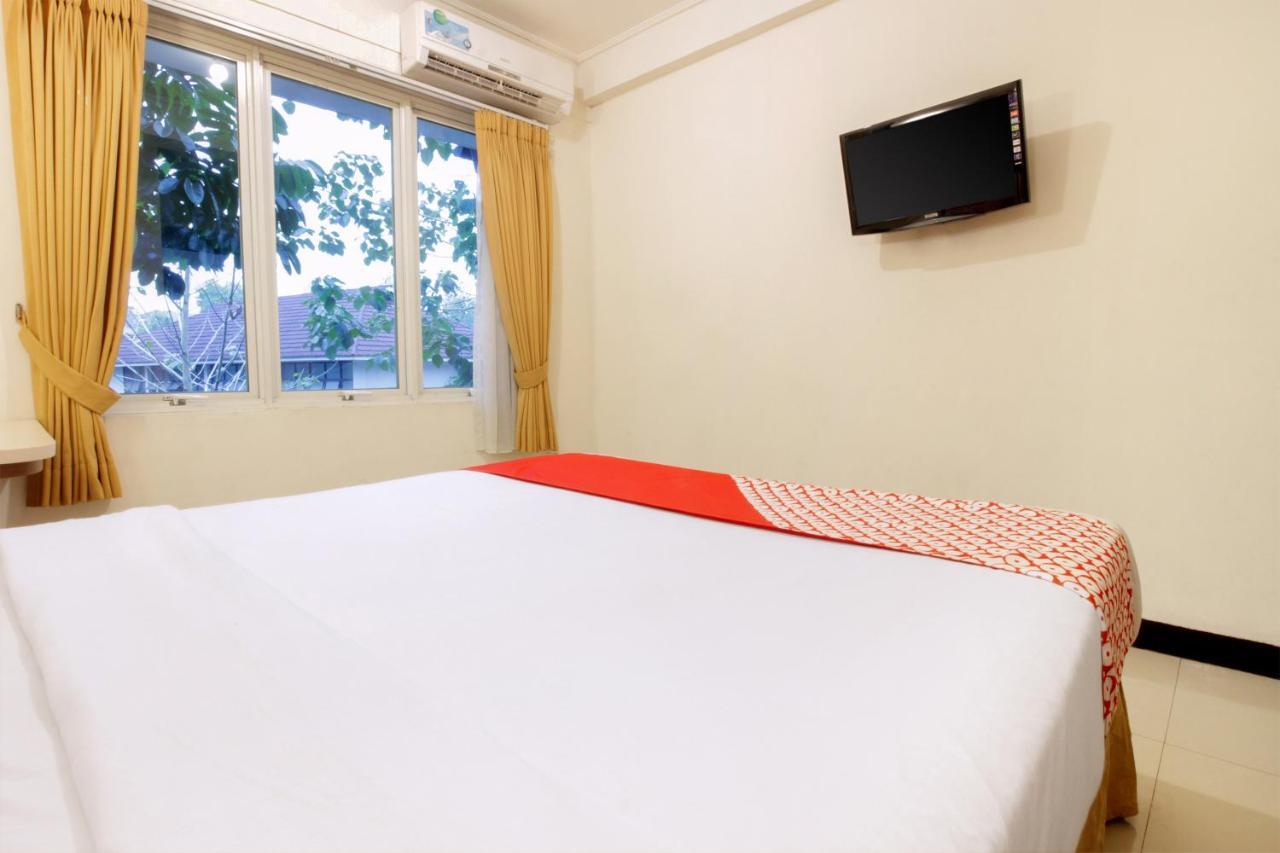 Oyo 167 Dago'S Hill Hotel Bandung Buitenkant foto